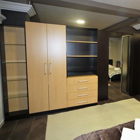 Hotel Ambasador Μπίτολα Εξωτερικό φωτογραφία