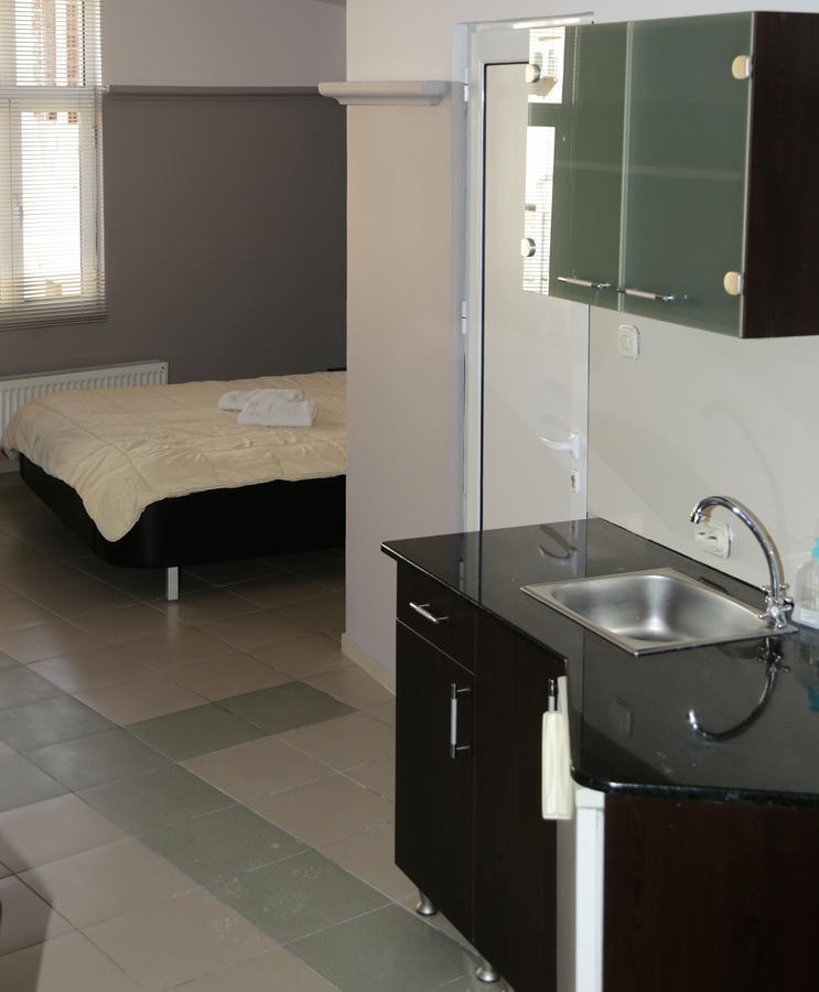 Hotel Ambasador Μπίτολα Εξωτερικό φωτογραφία