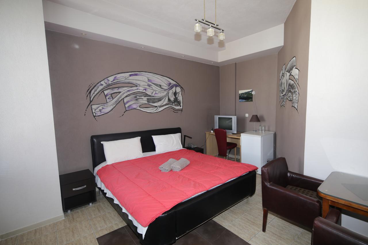 Hotel Ambasador Μπίτολα Εξωτερικό φωτογραφία