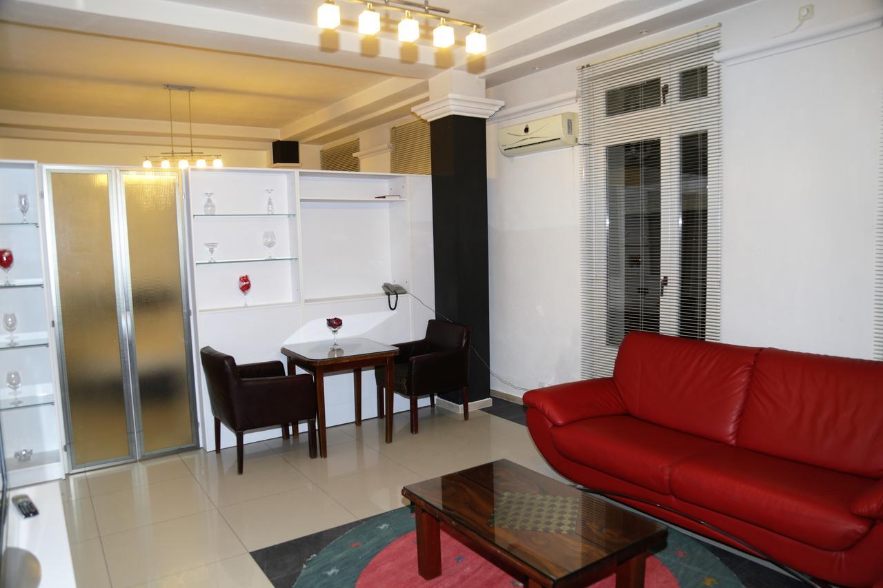 Hotel Ambasador Μπίτολα Εξωτερικό φωτογραφία